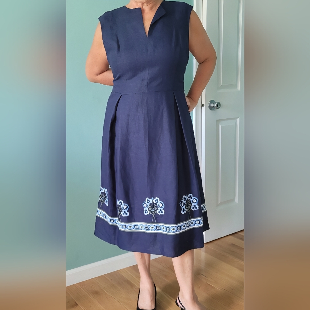 Sachin & Babi Christina Navy Embroidered Midi Dress Size 14